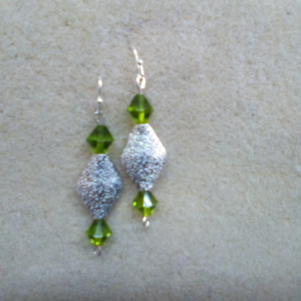 Handmade earrings - Picture 7 of 8